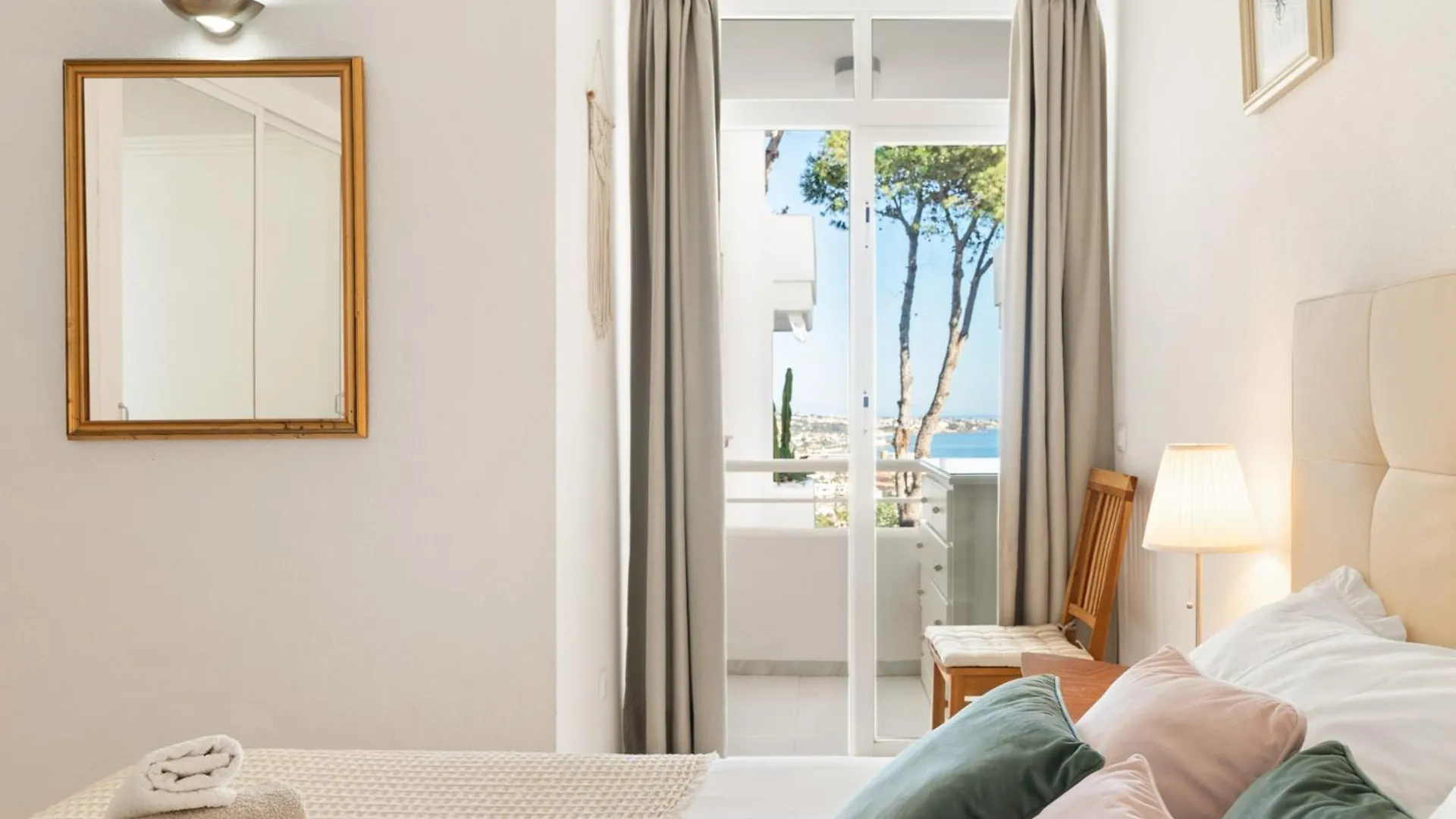 Spectacular Sea Views Apartment In Rancho Miraflores Mijas Costa Malaga